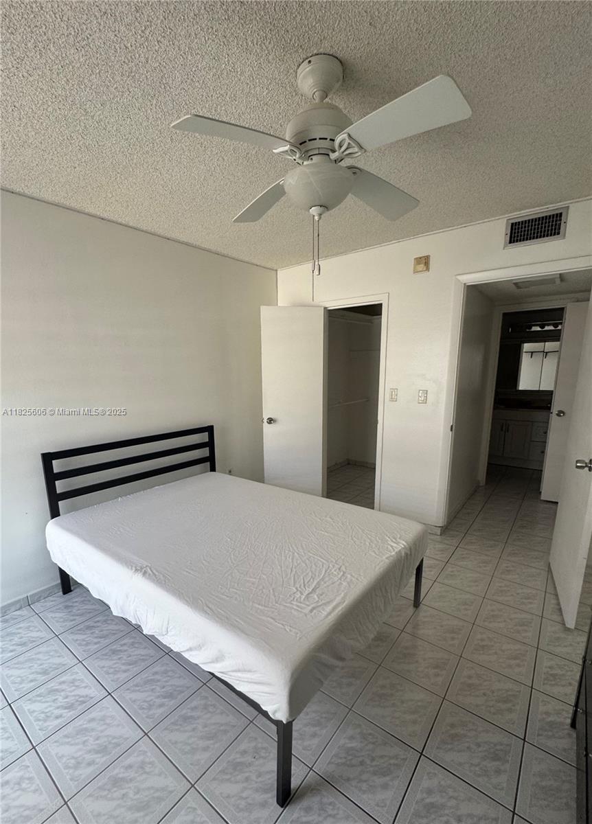 17620 Atlantic Blvd #105, Sunny Isles Beach, Florida image 6