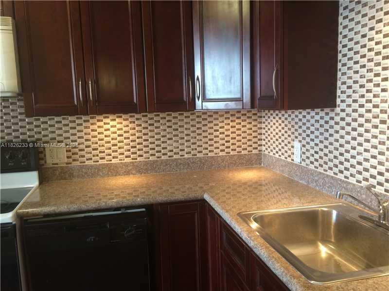 2025 NE 164th St #901, North Miami Beach, Florida image 3