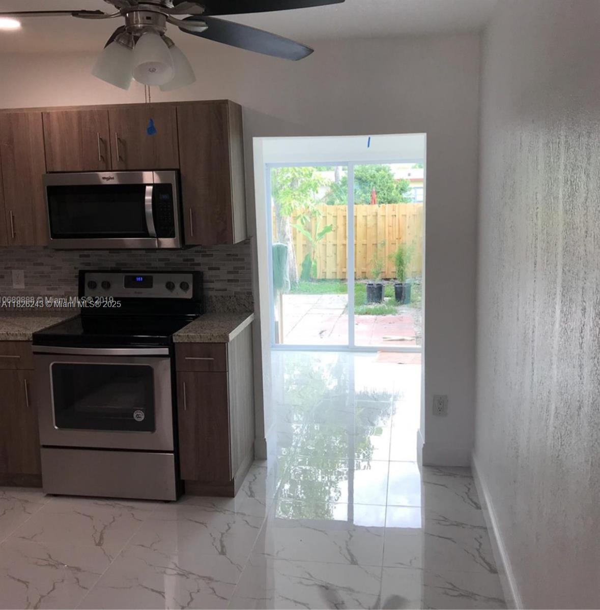 6710 SW 18th Ct, North Lauderdale, Florida image 5