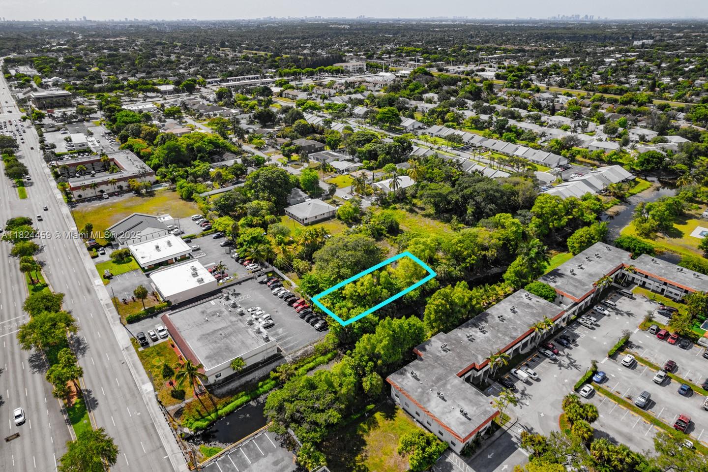 6214 Edwards Rd, Margate, Florida image 5