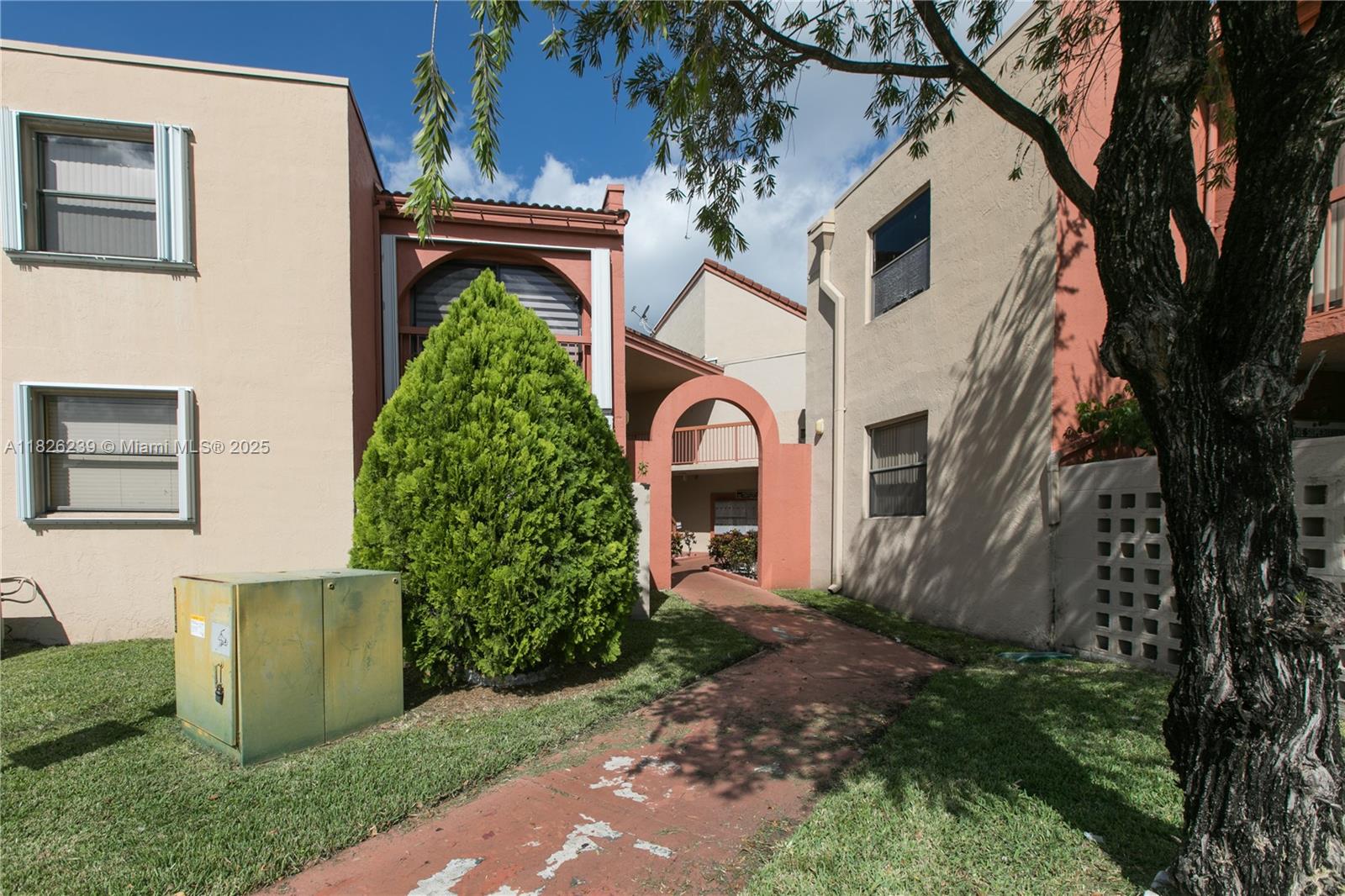 Property photo # 9