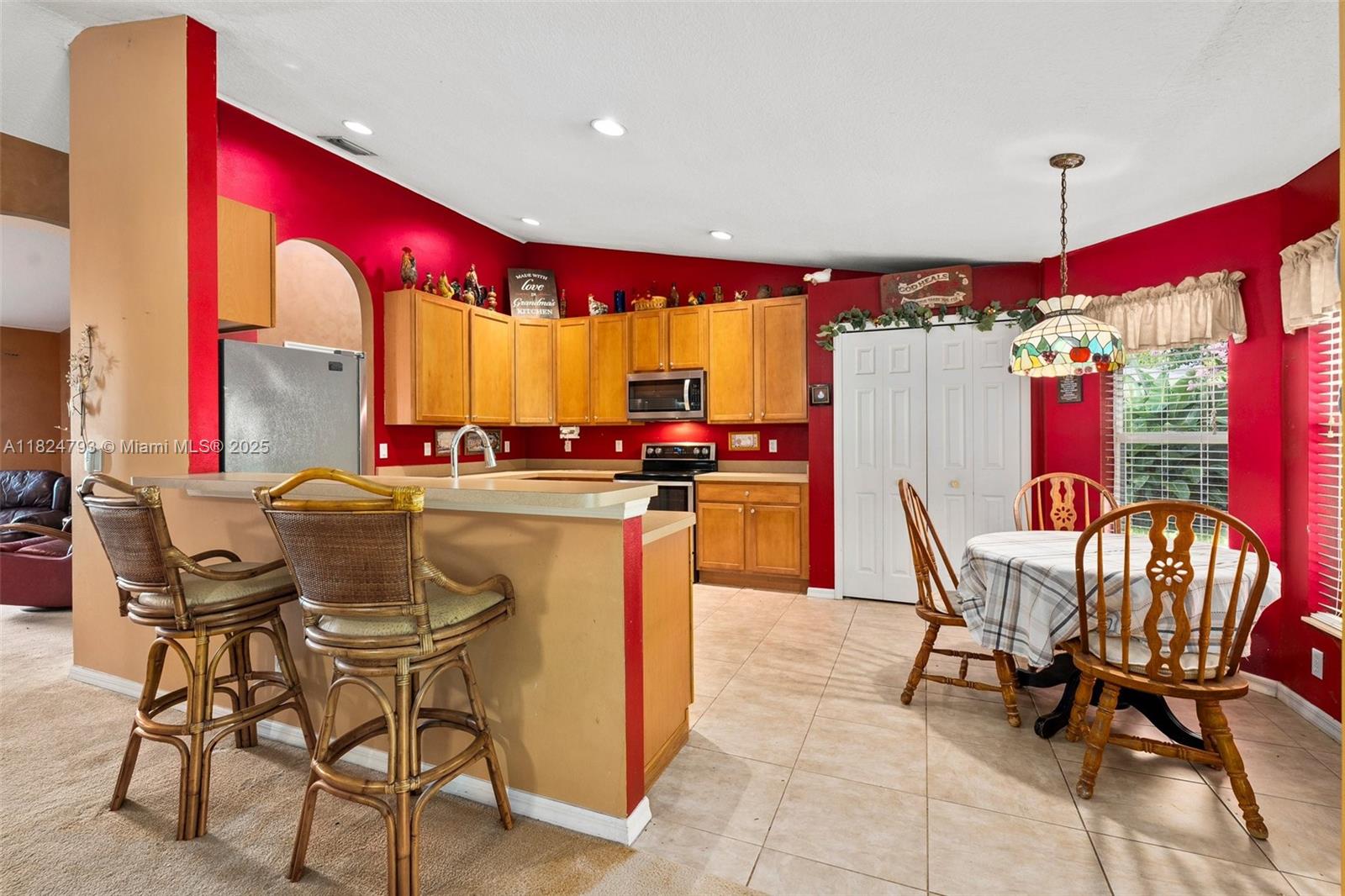 1025 SW Placetas Ave, Port St. Lucie, Florida image 14