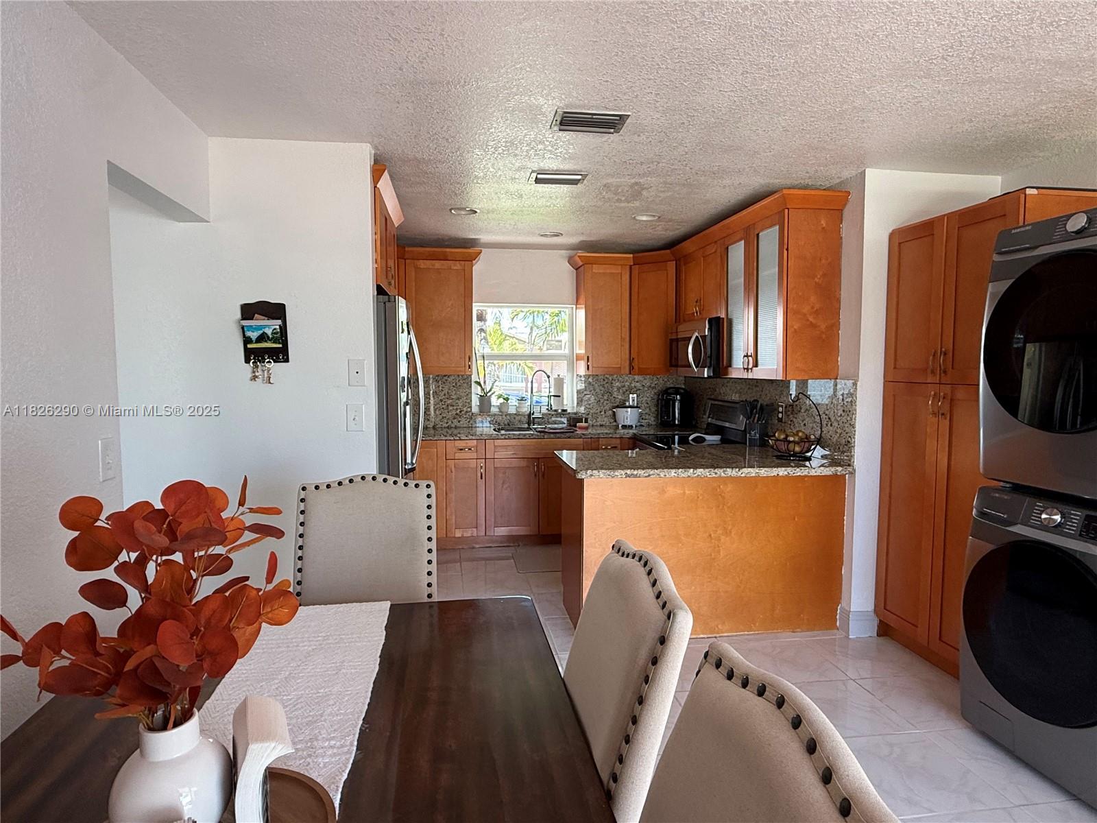 12264 SW 263rd Ter, Homestead, Florida image 6