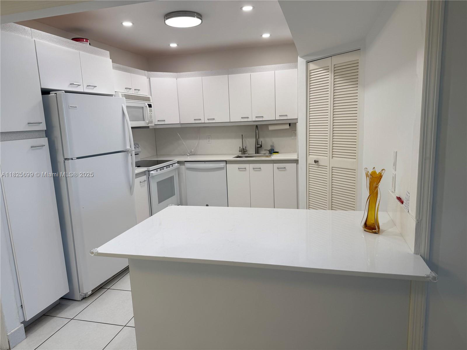 Property photo # 4