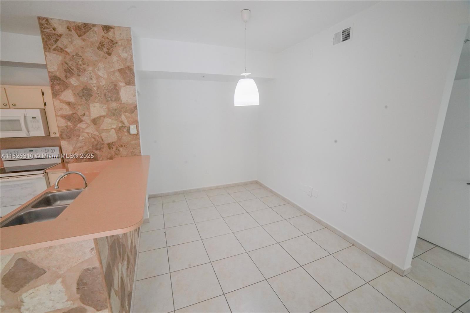 7200 NW 114 Ave #305, Doral, Florida image 31