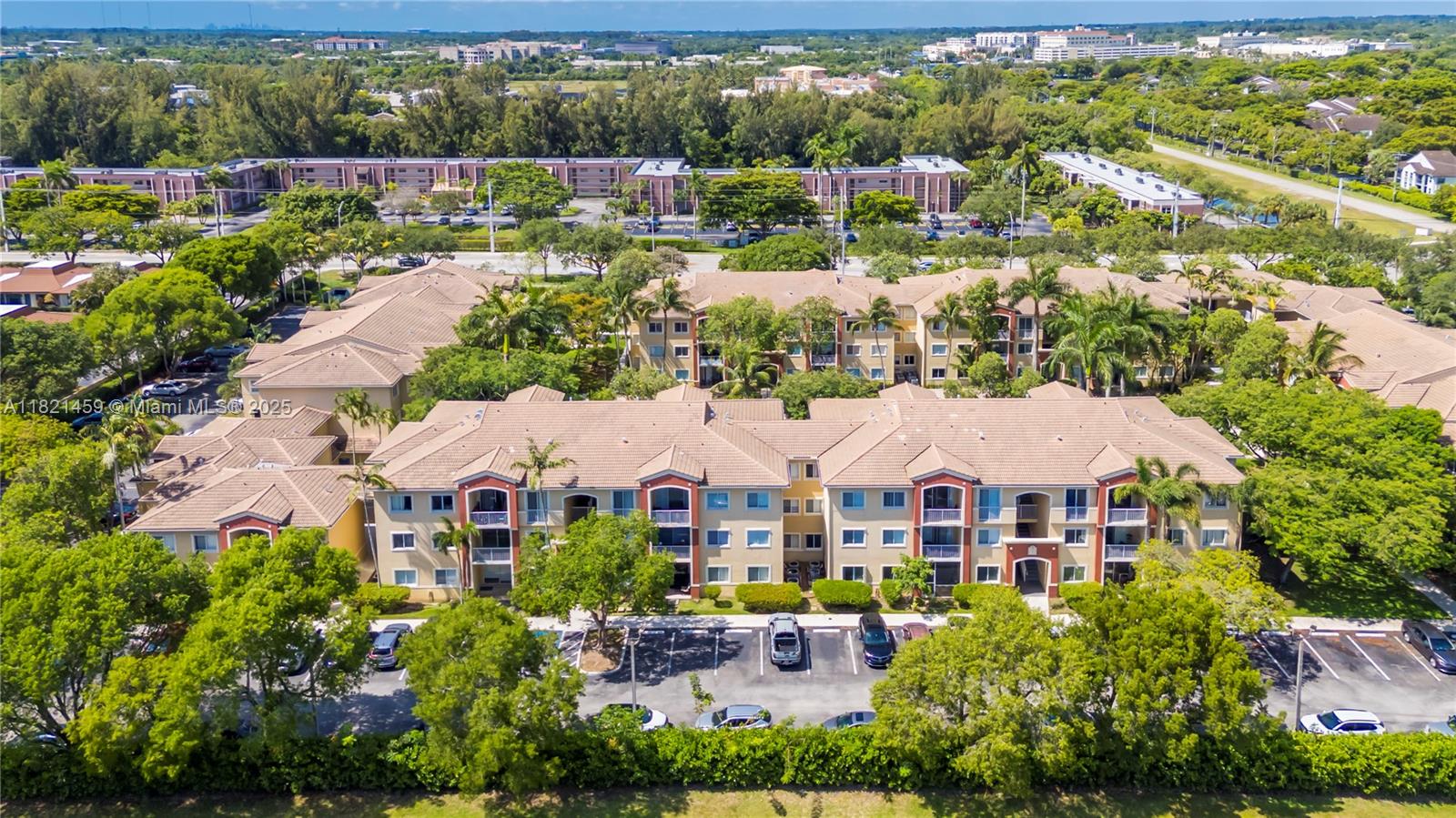 7085 Nova Dr #217, Davie, Florida image 24