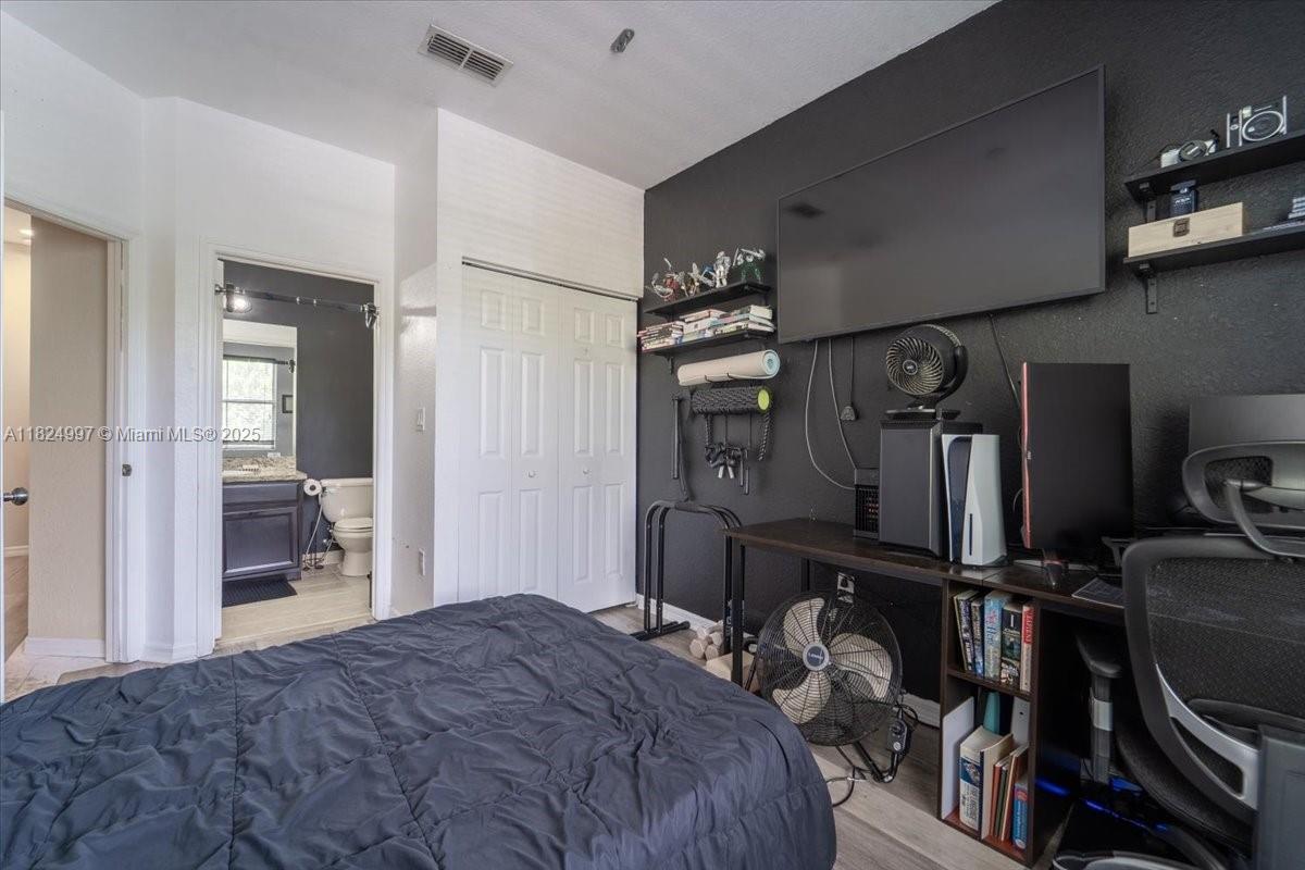 370 Lake Monterey Cir, Boynton Beach, Florida image 13
