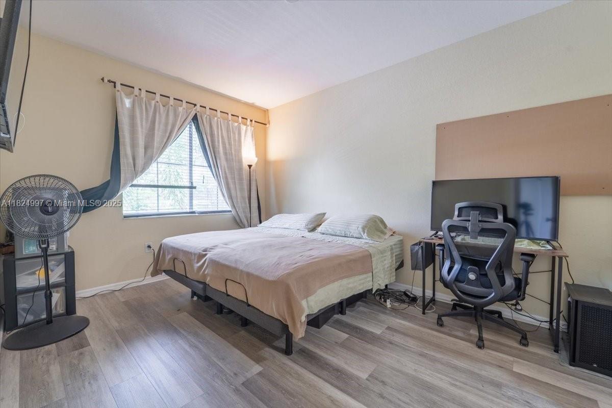 370 Lake Monterey Cir, Boynton Beach, Florida image 14