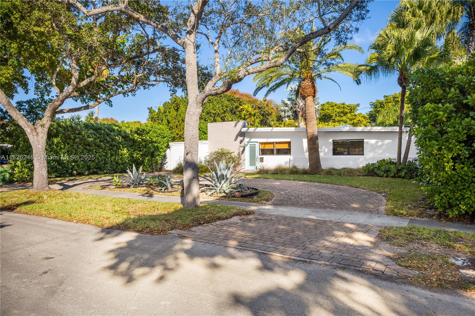 Property photo # 4