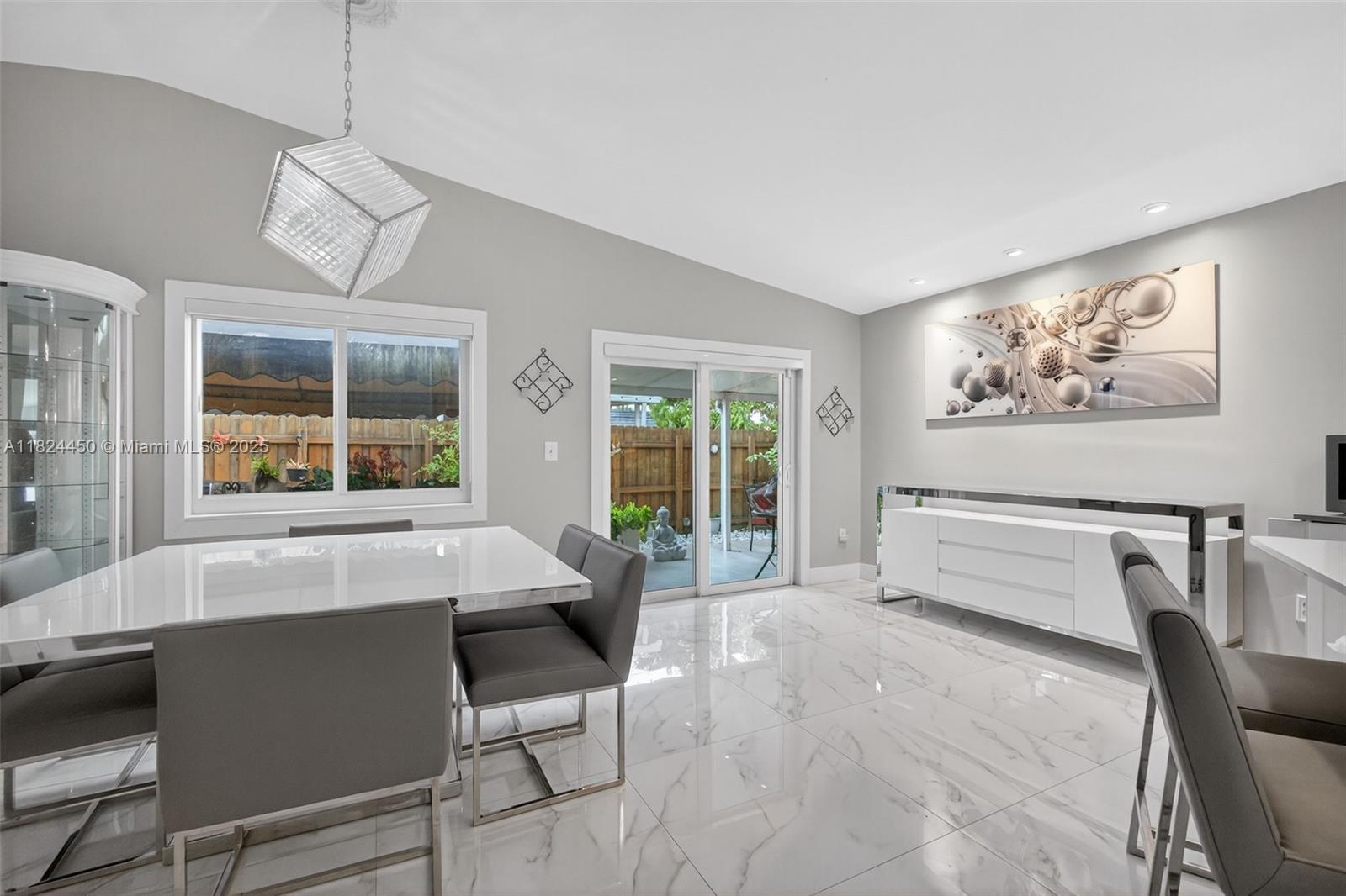 8905 NW 112th St, Hialeah Gardens, Florida image 16