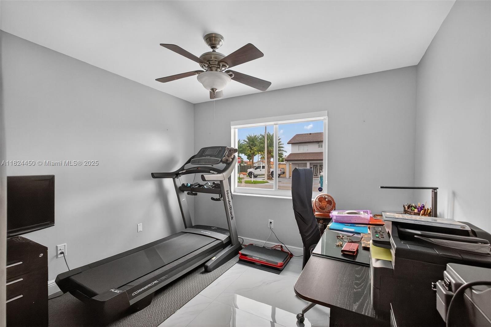 8905 NW 112th St, Hialeah Gardens, Florida image 19