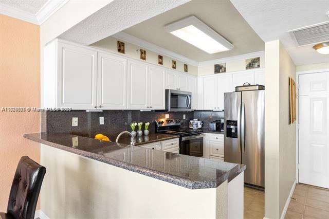 Property photo # 4