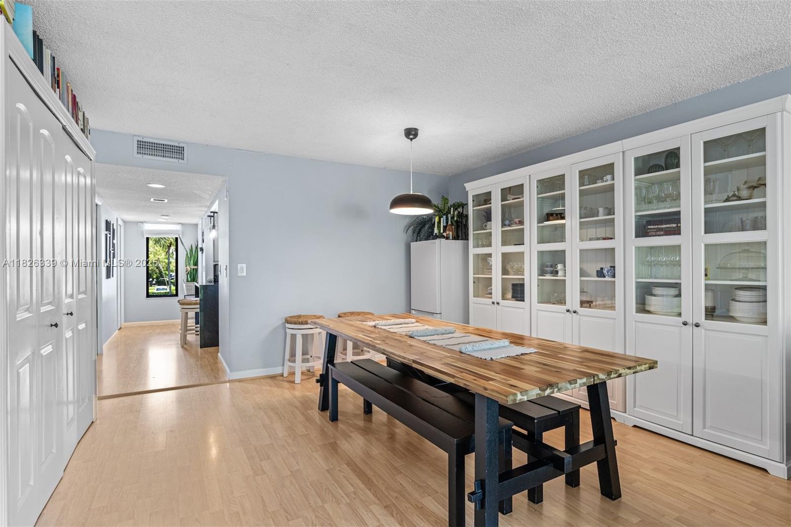195 Lakeview Dr #205, Weston, Florida image 10