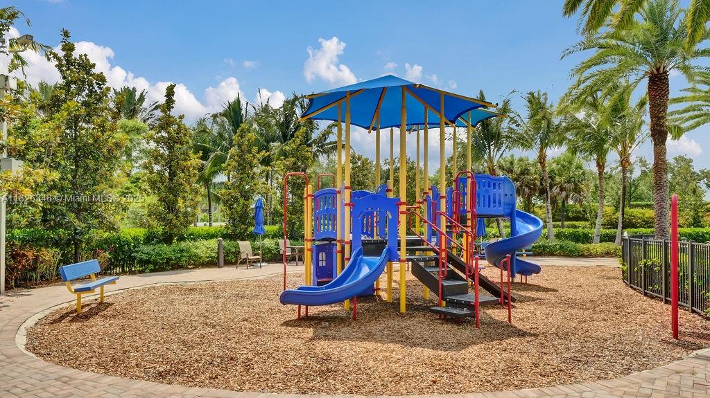 9595 N Town Parc Cir N, Parkland, Florida image 50