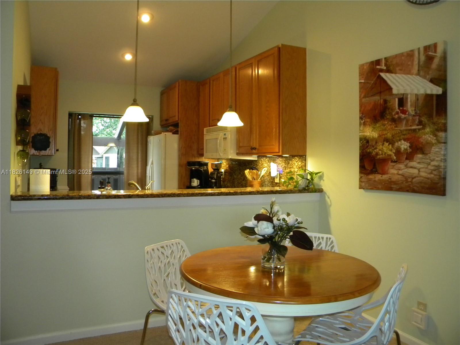 77 Via De Casas Norte, Boynton Beach, Florida image 17