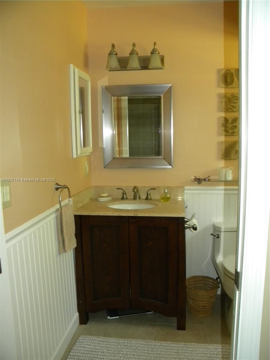77 Via De Casas Norte, Boynton Beach, Florida image 49