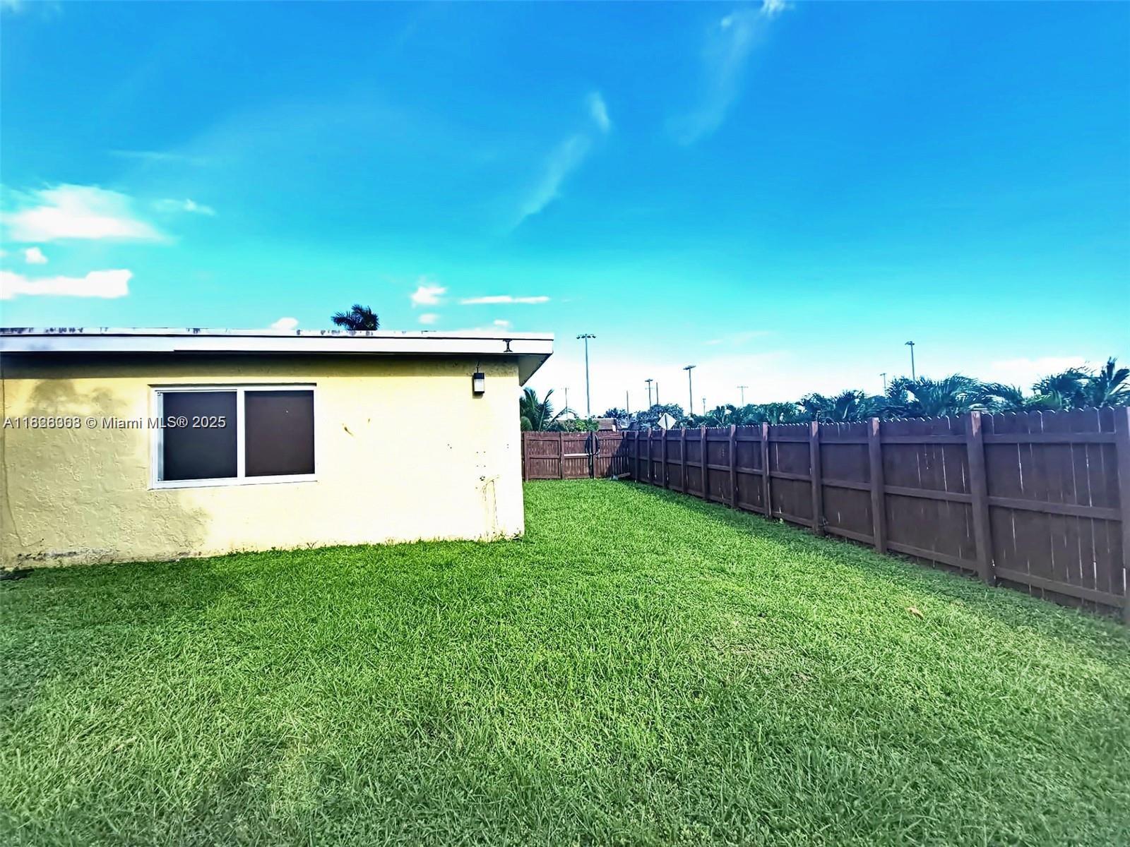 7301 SW 8th St, North Lauderdale, Florida image 19