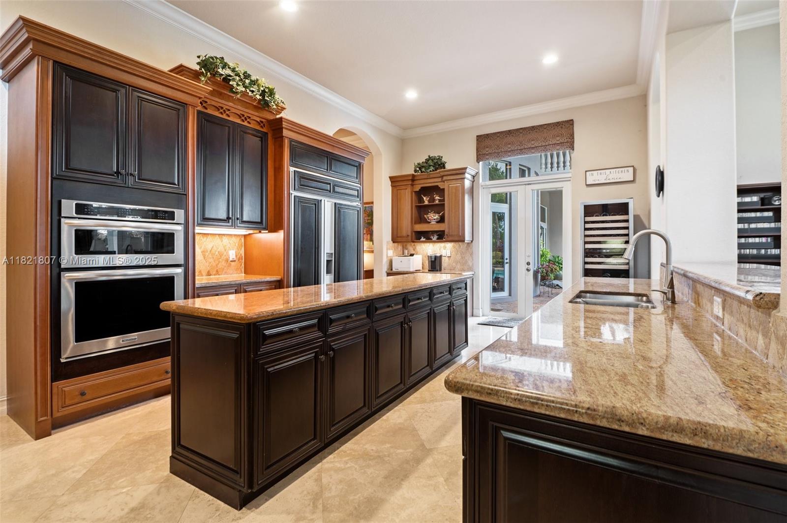 12608 S Stonebrook Cir, Davie, Florida image 14