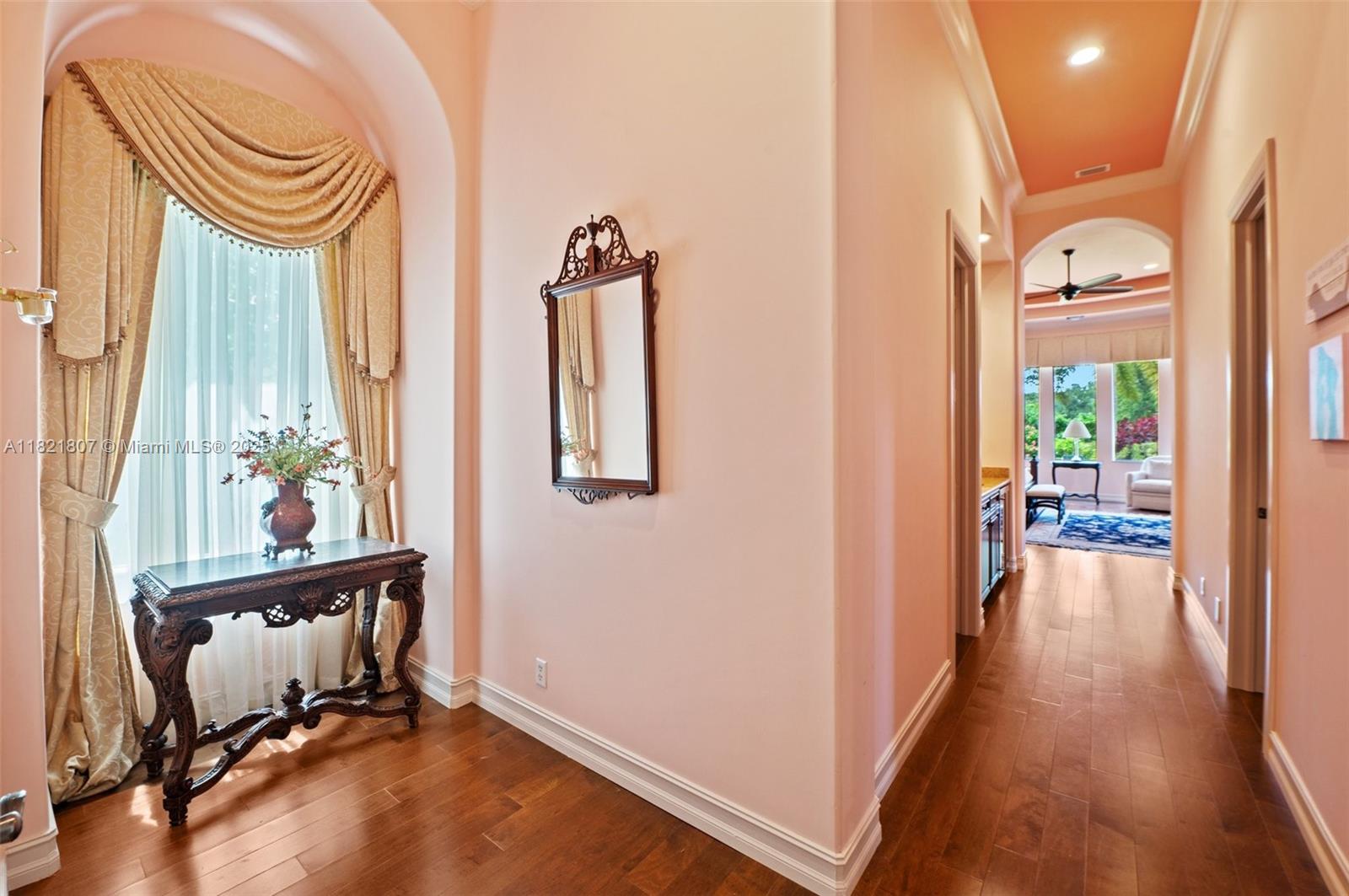 12608 S Stonebrook Cir, Davie, Florida image 21