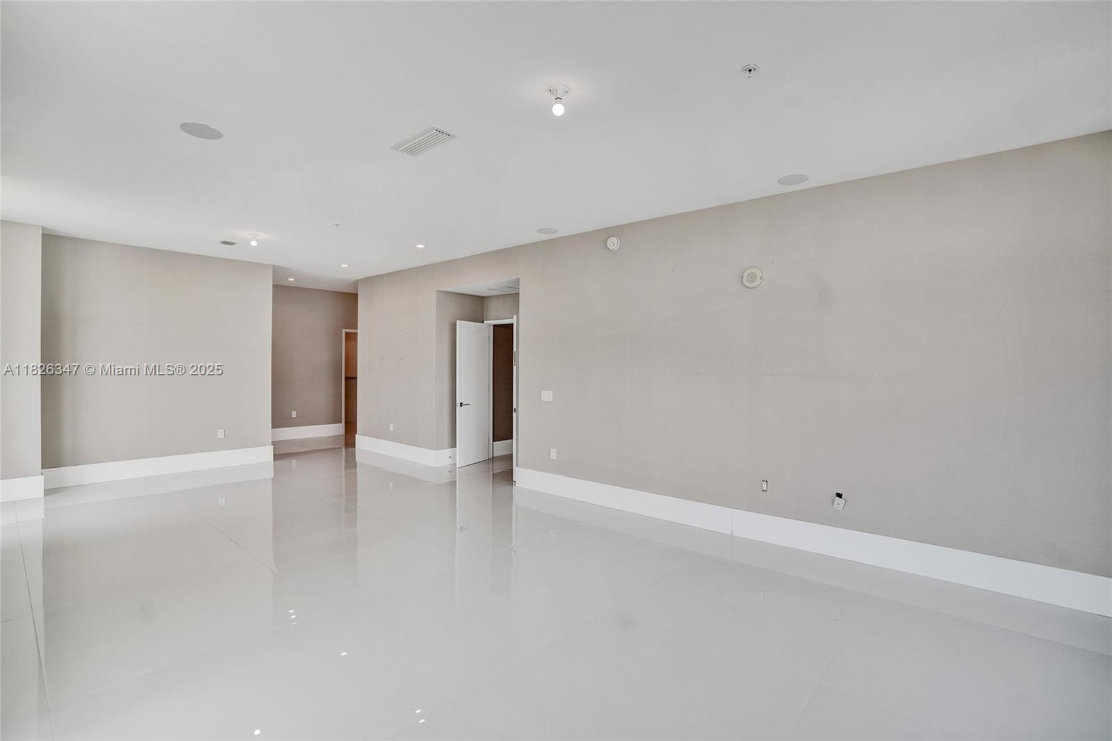 300 Sunny Isles Blvd #4-TS-04, Sunny Isles Beach, Florida image 31