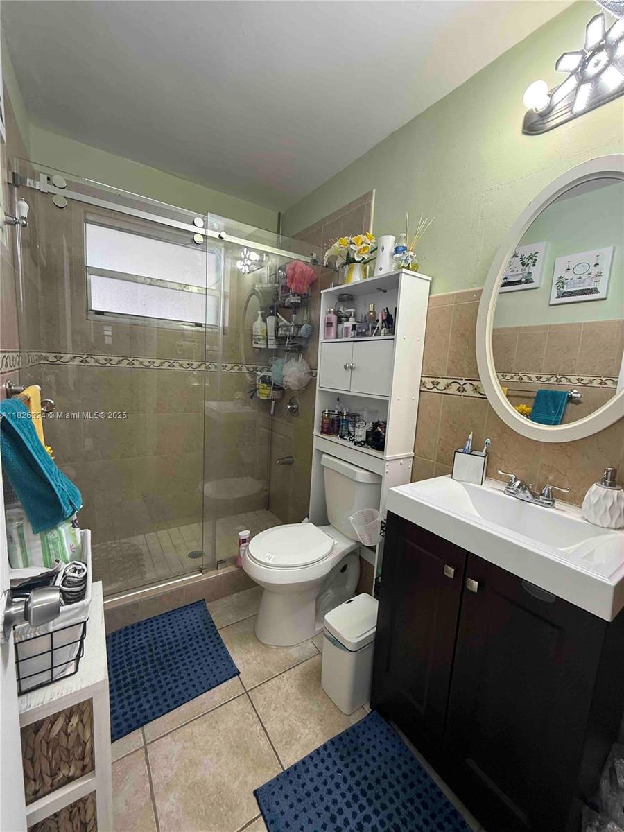 11331 SW 7th Ter, Sweetwater, Florida image 20