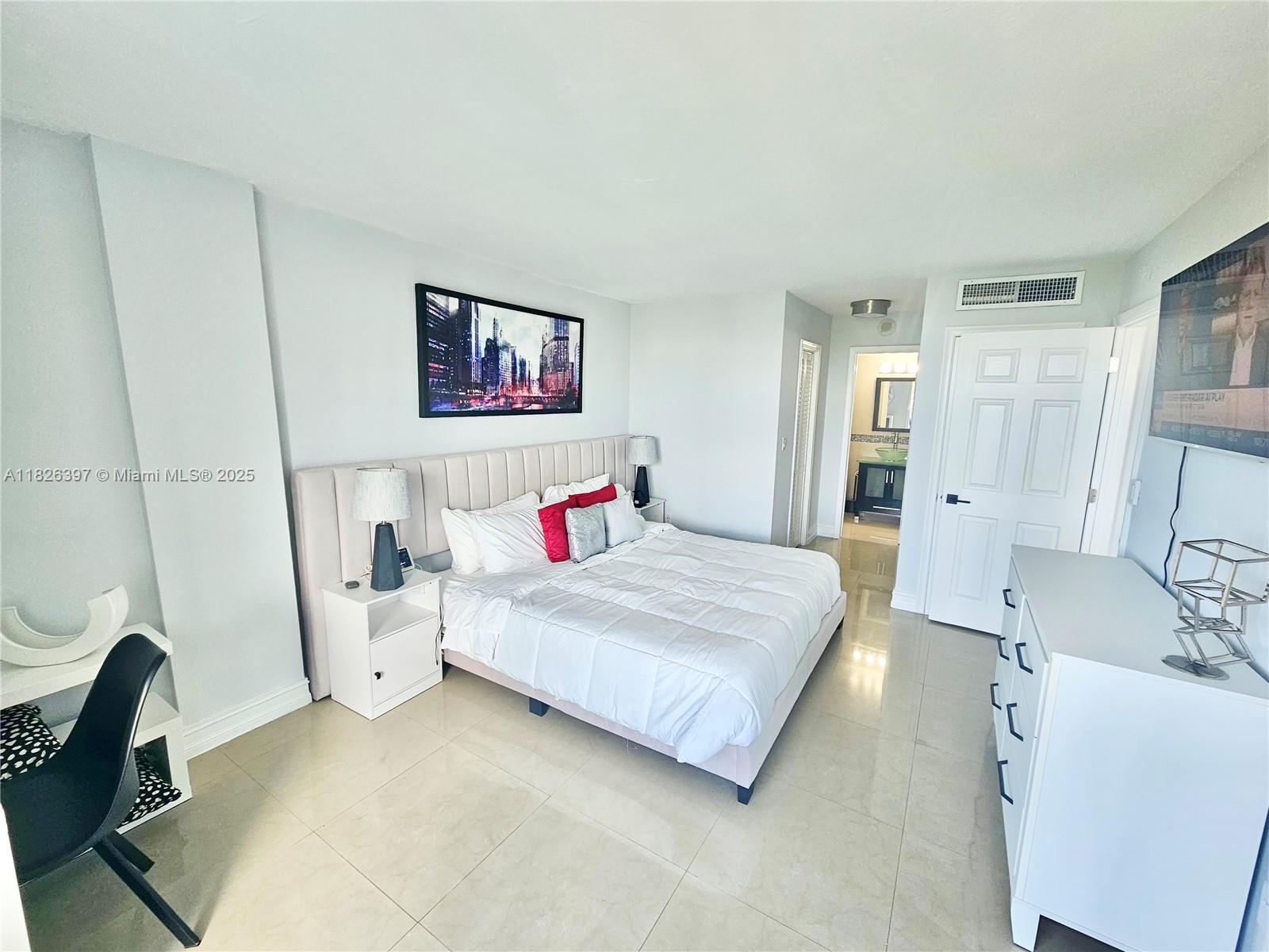 Property photo # 4