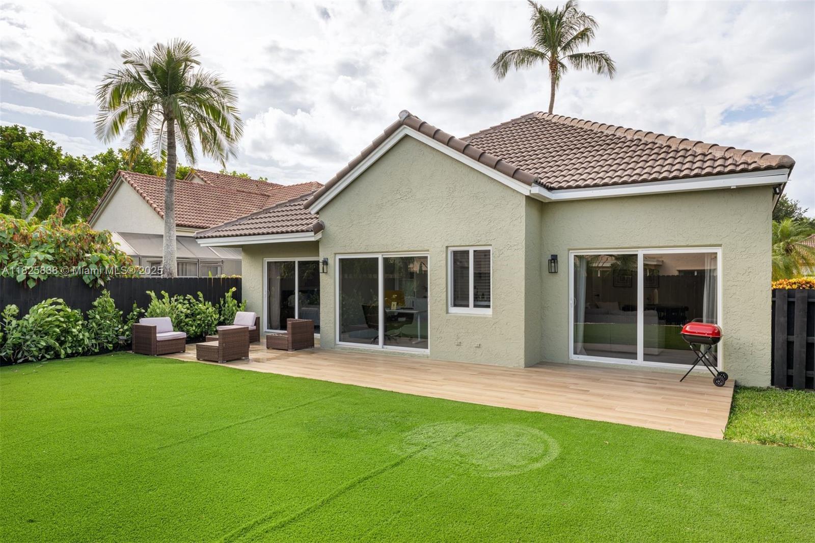 9248 Magnolia Ct, Davie, Florida image 23