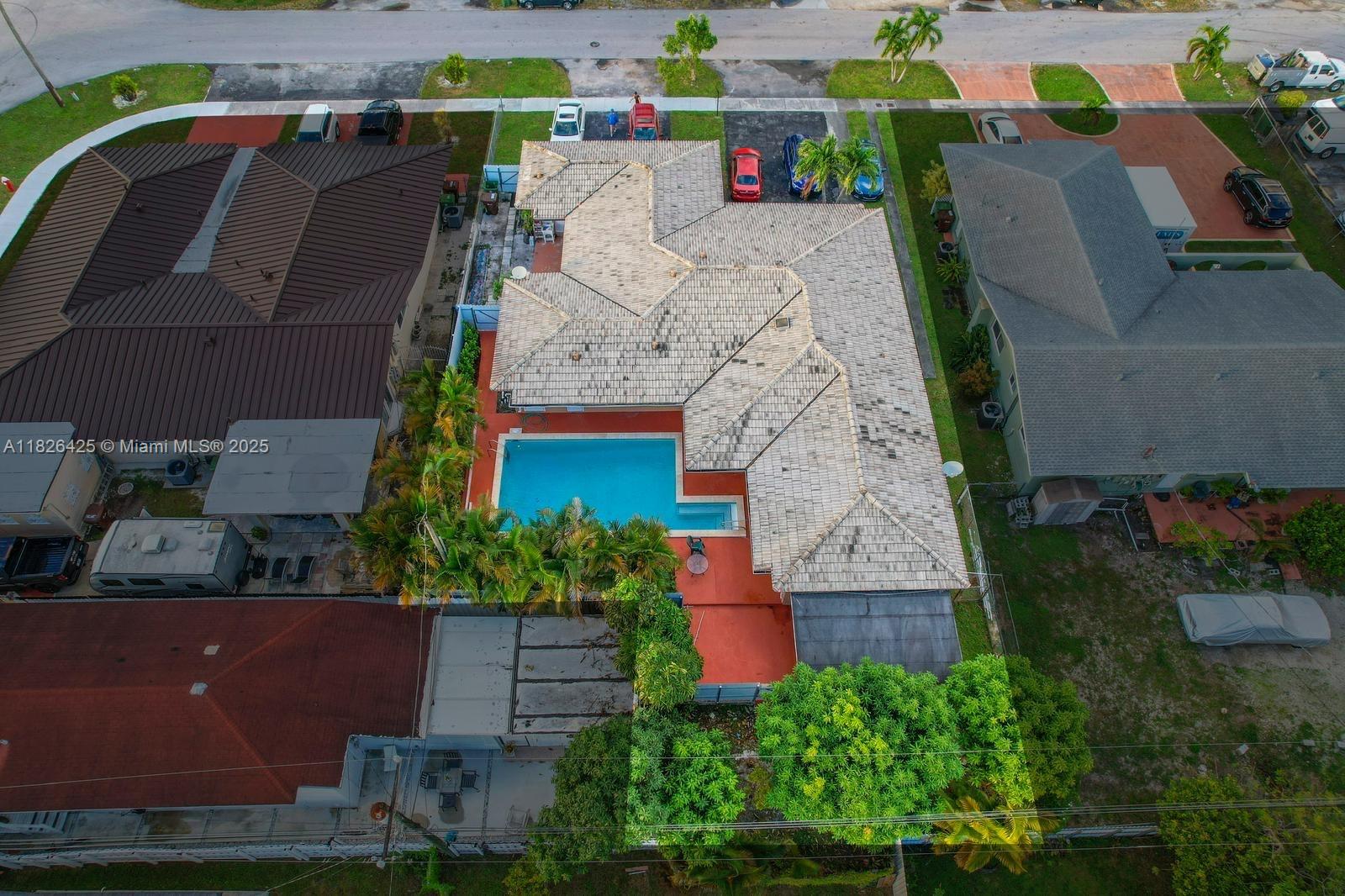 Property photo # 6