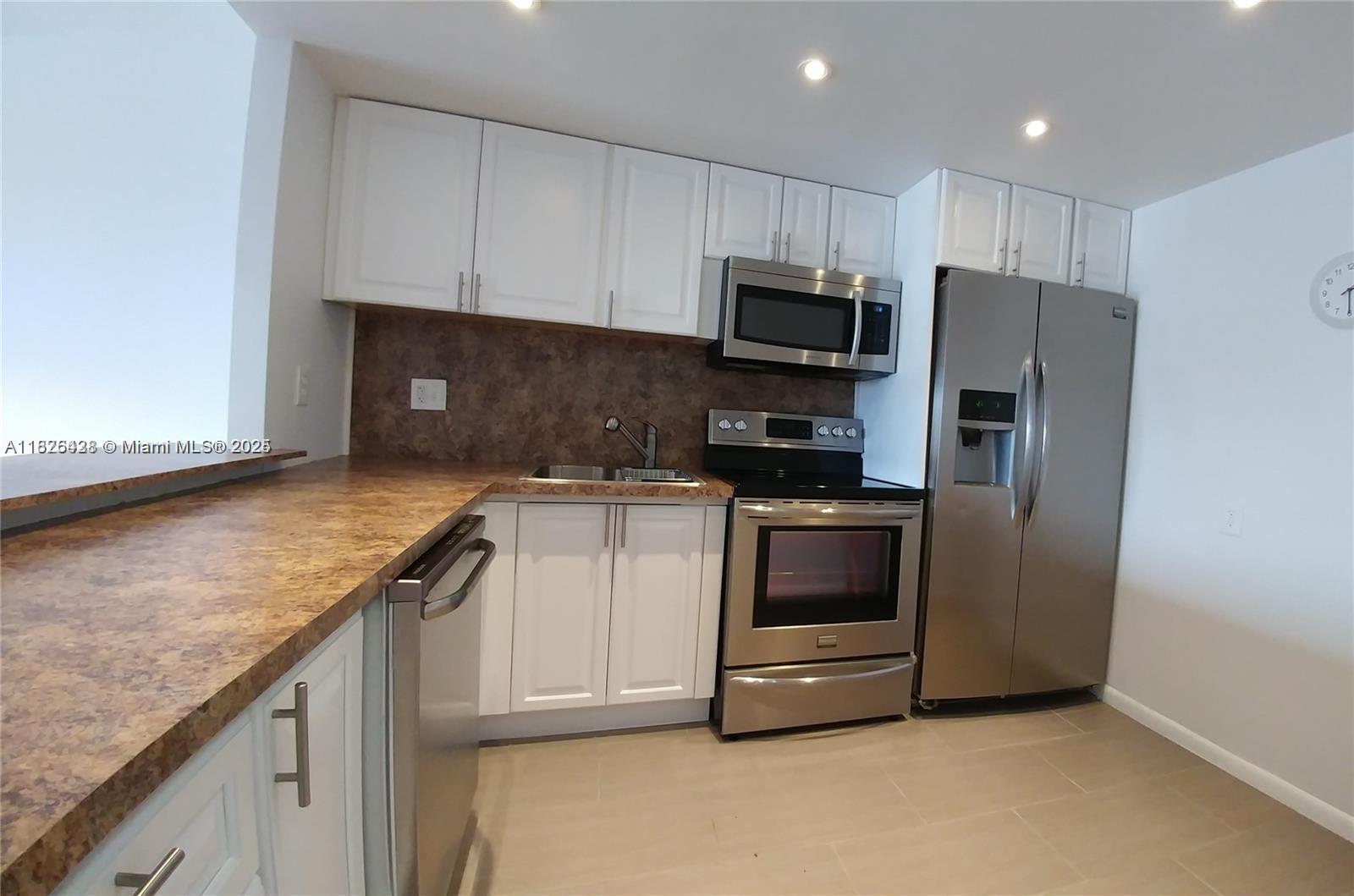 Property photo # 0
