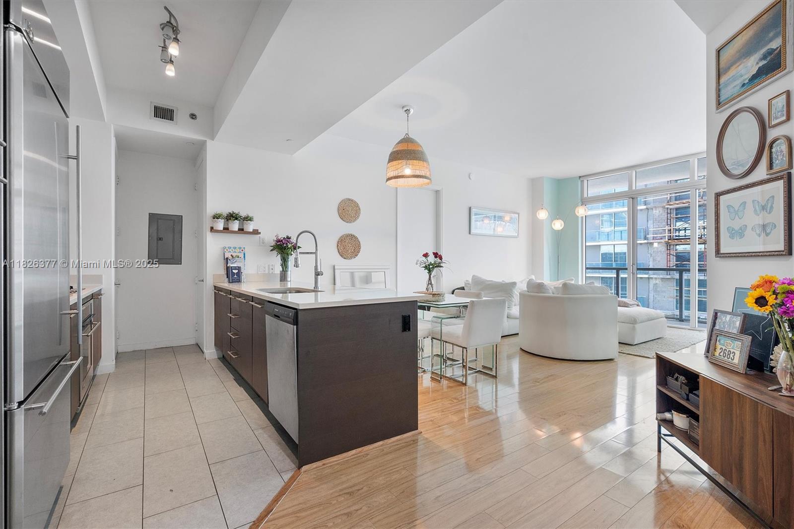 Apartamento para Alugar em Miami, FL
