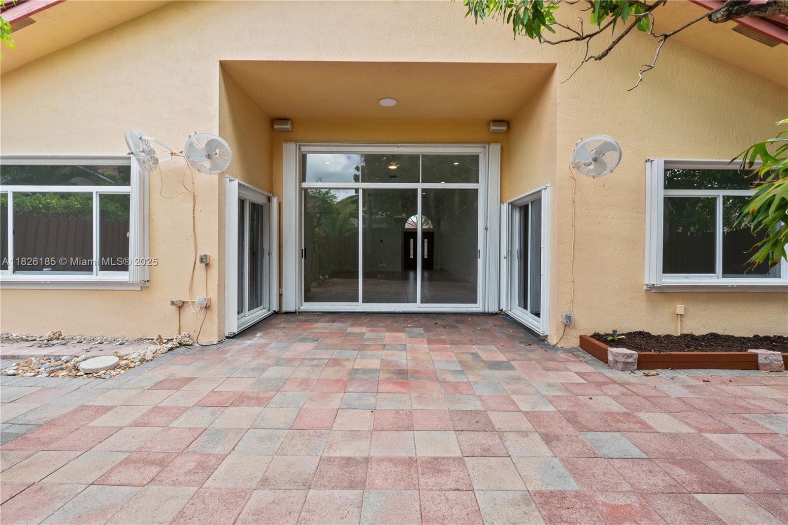 11581 SW 10th Ct, Pembroke Pines, Florida image 27