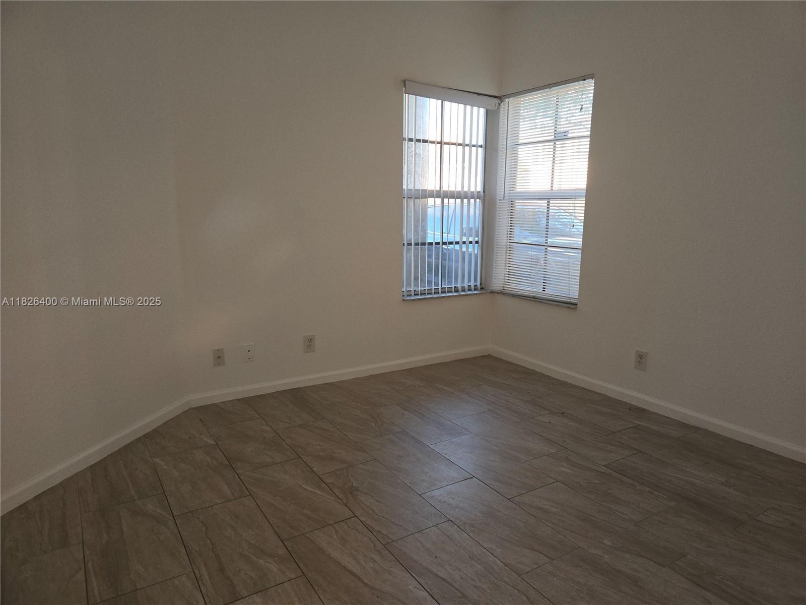 Property photo # 9