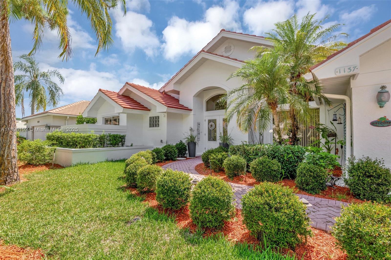 1137 SW Lighthouse Dr, Palm City, Florida image 4