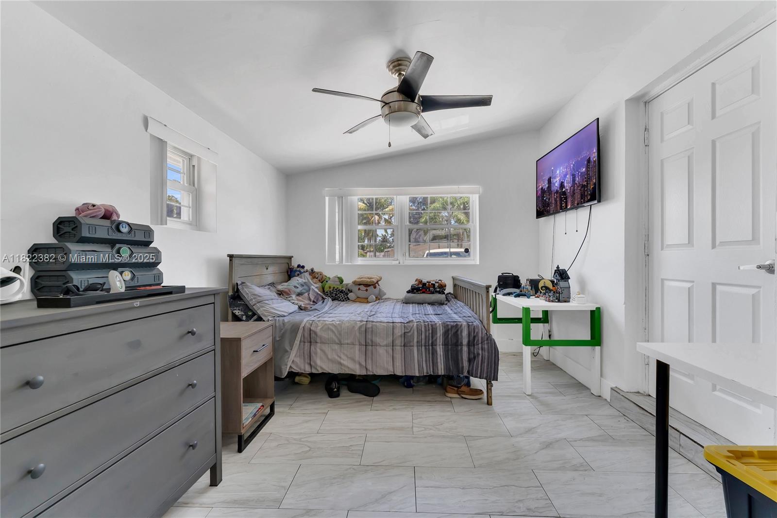 3021 NW 17th St, Fort Lauderdale, Florida image 12
