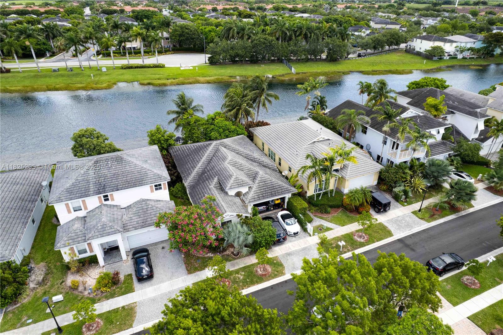 3457 NE 2nd St, Homestead, Florida image 14