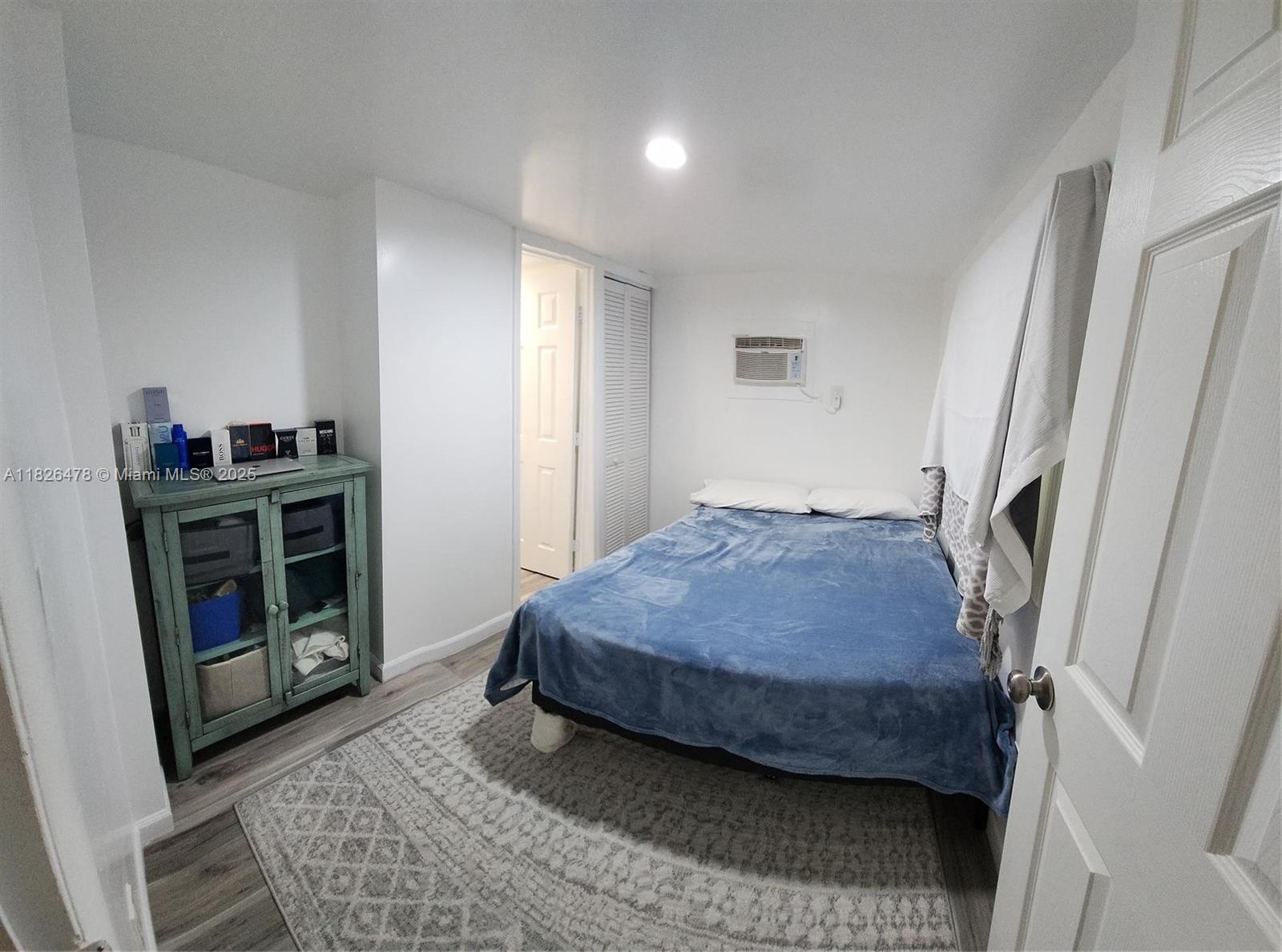 6237 NE 8th Avenue, Fort Lauderdale, Florida image 19