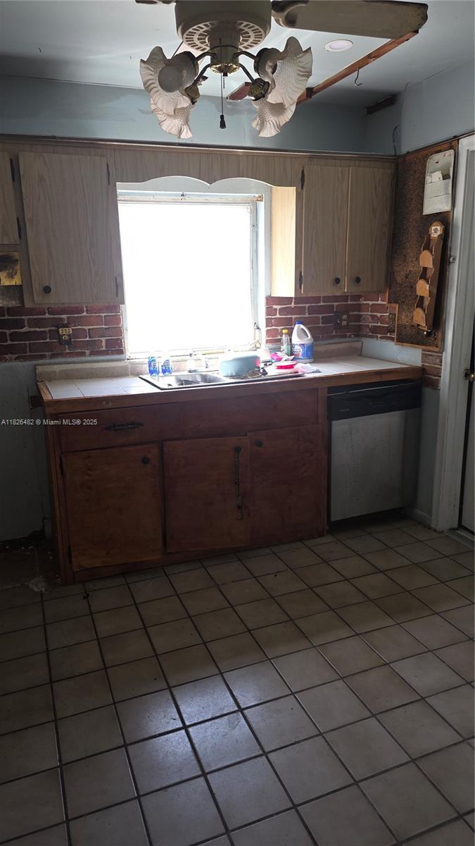 9723 SW 3rd St, Boca Raton, Florida image 2