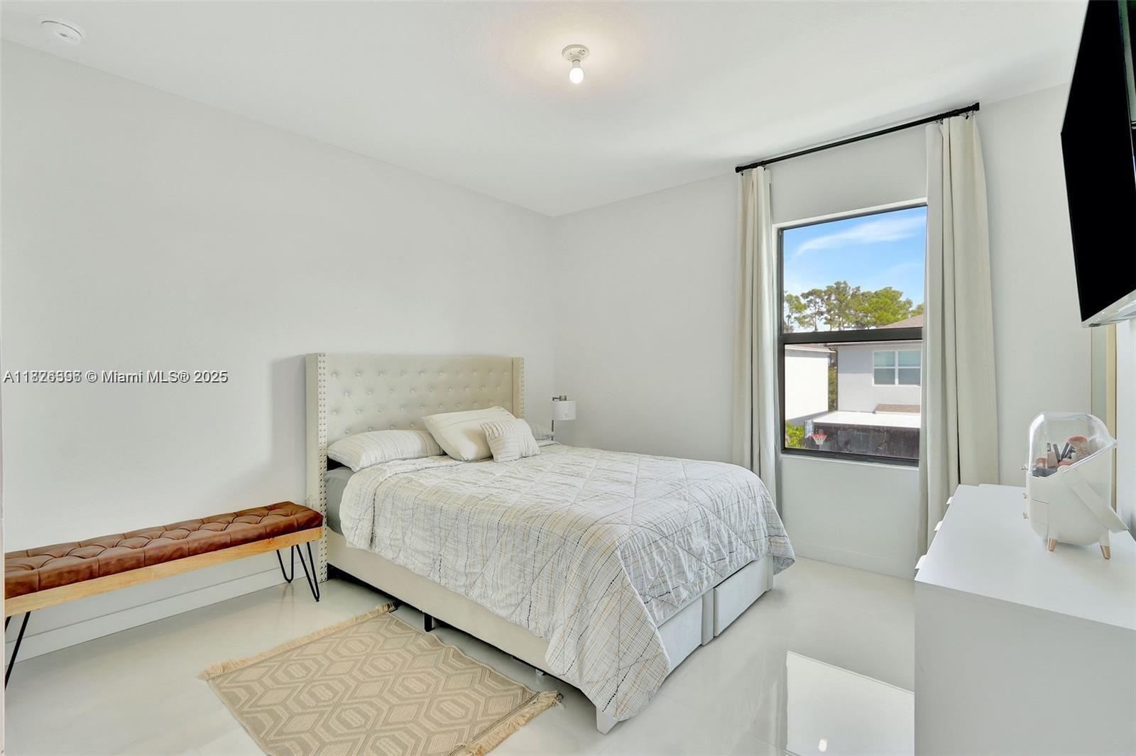 12973 SW 266th Ter, Homestead, Florida image 28