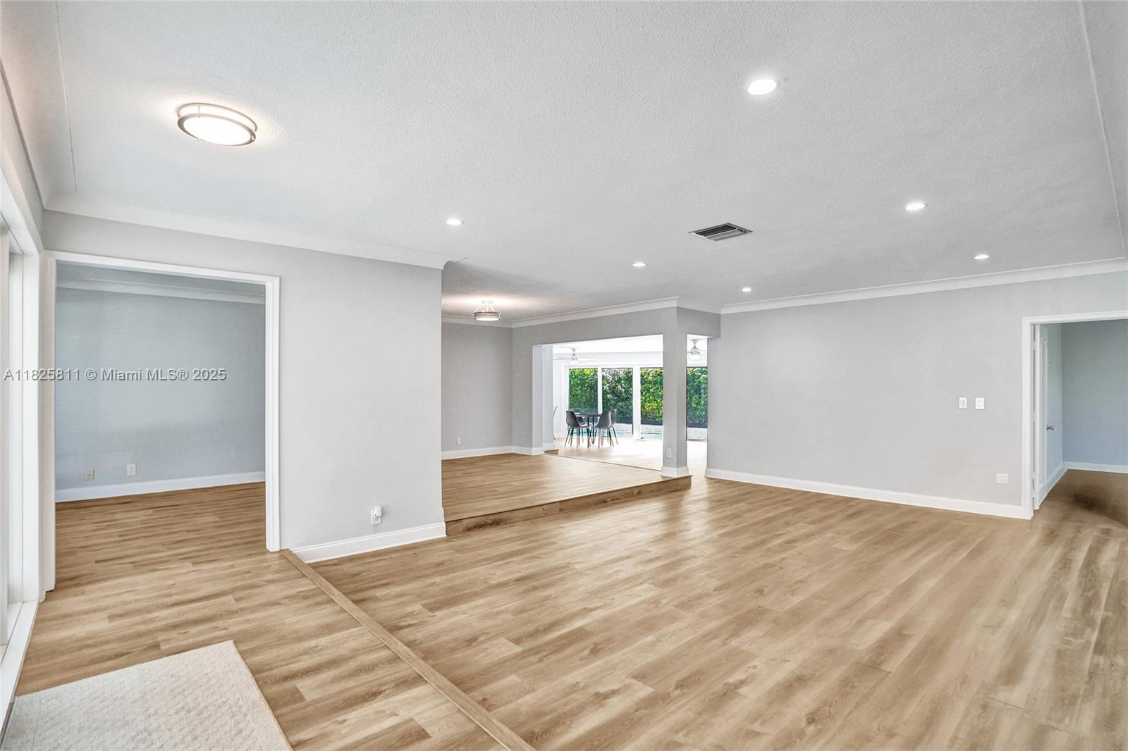 2031 NE 62nd St, Fort Lauderdale, Florida image 10