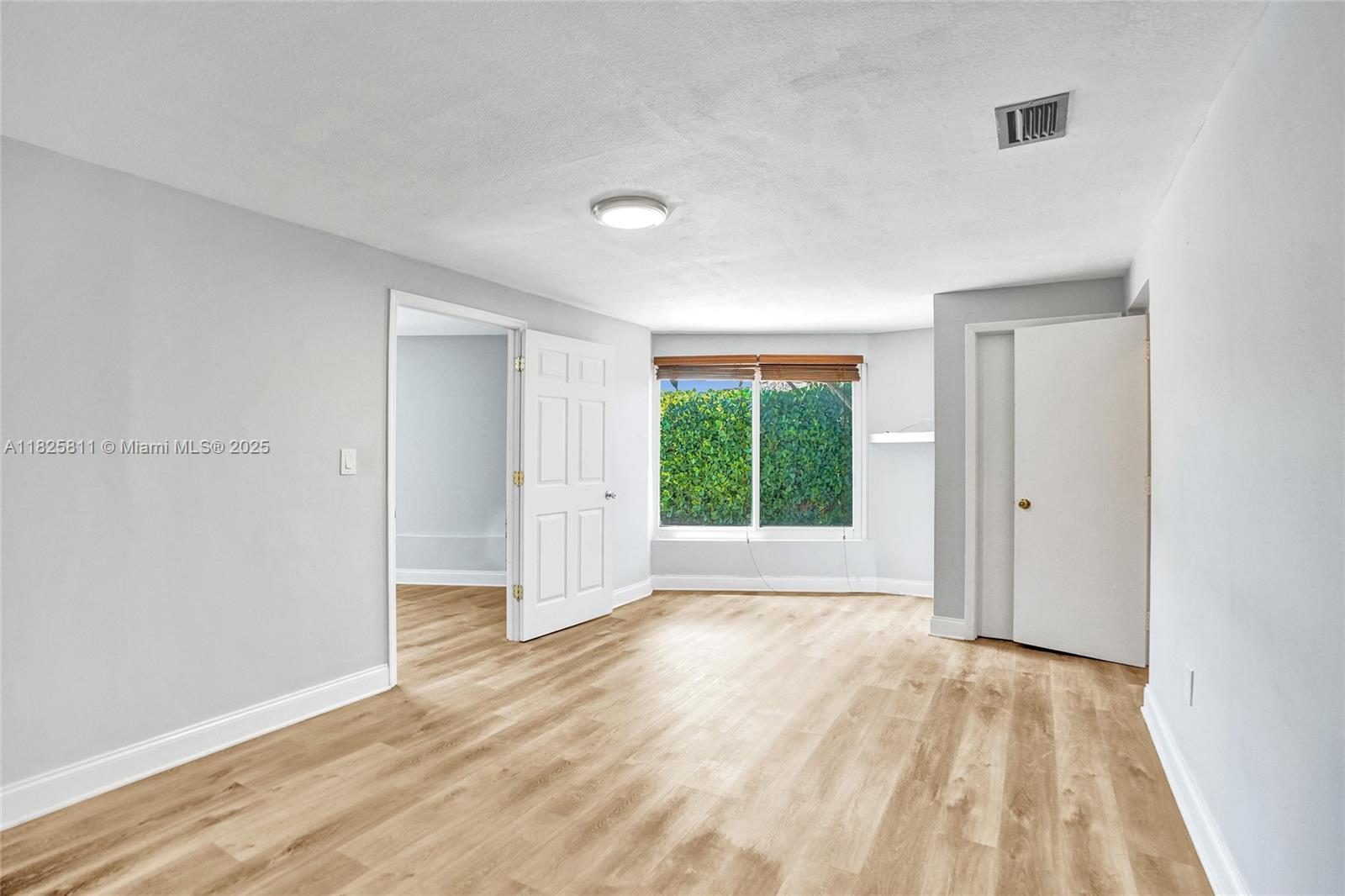 2031 NE 62nd St, Fort Lauderdale, Florida image 26