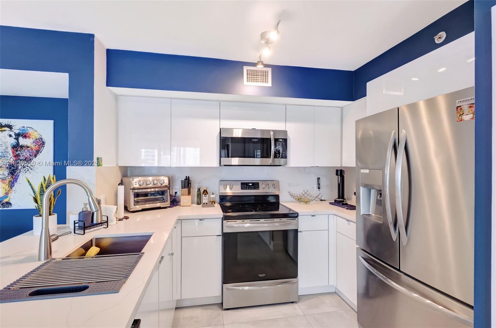 Property photo # 6
