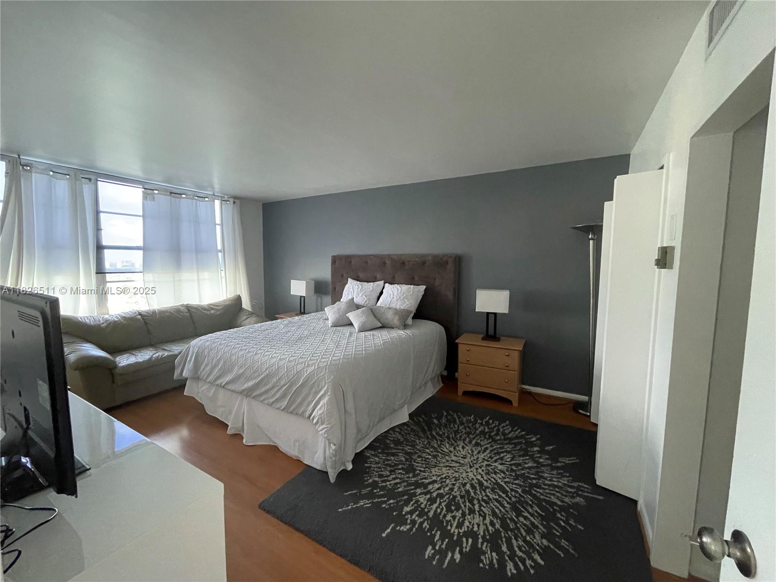 Property photo # 6