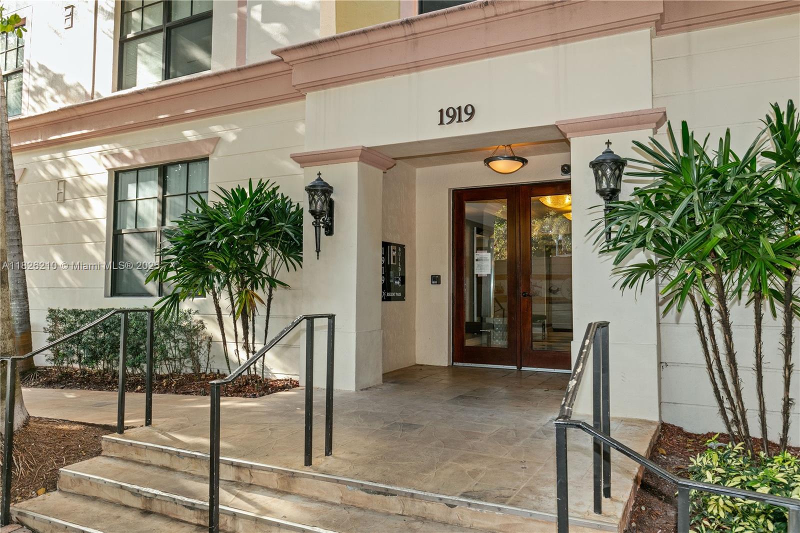 1919 Van Buren St #205A, Hollywood, Florida image 18