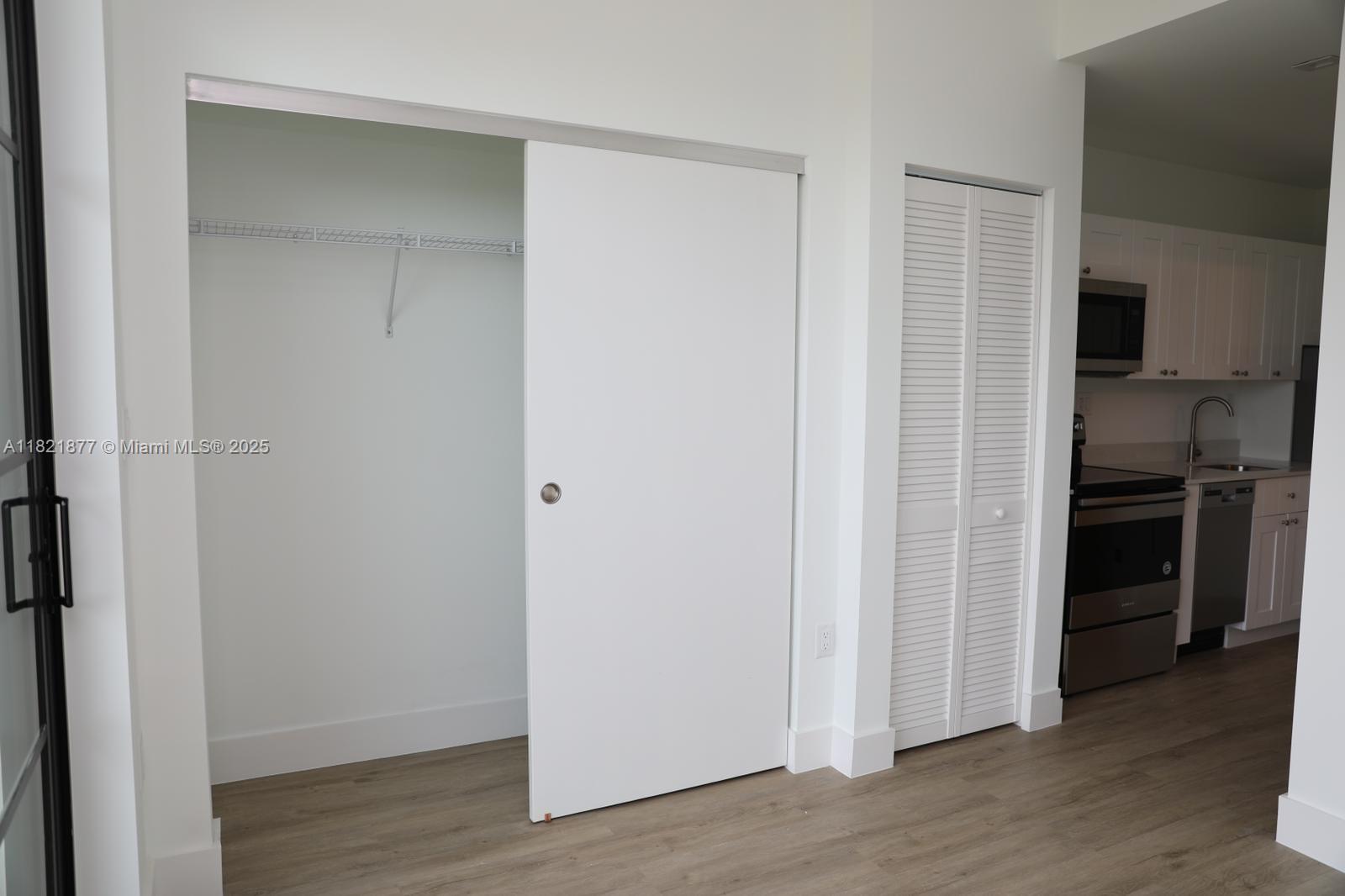 Property photo # 4