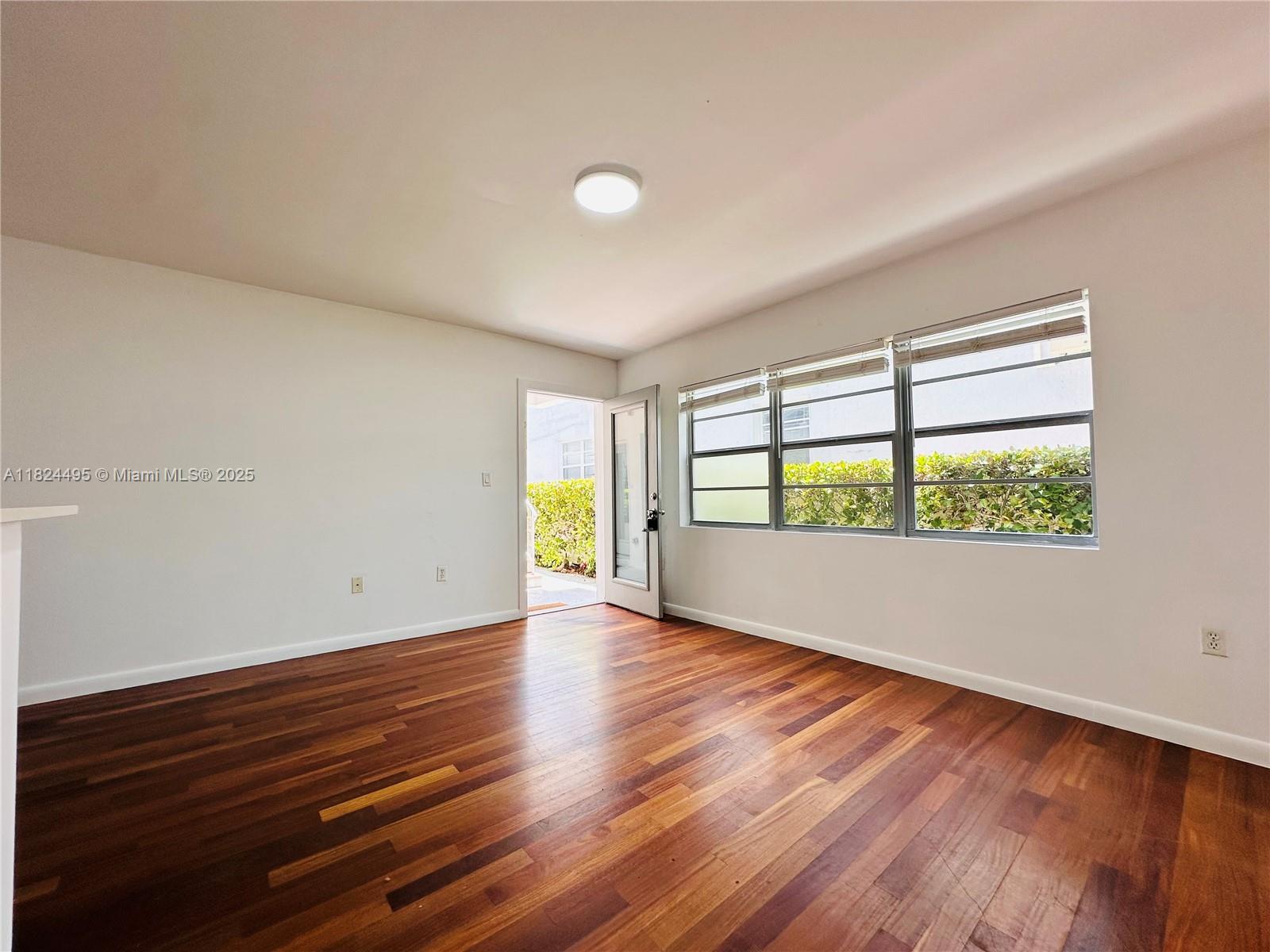 Property photo # 4
