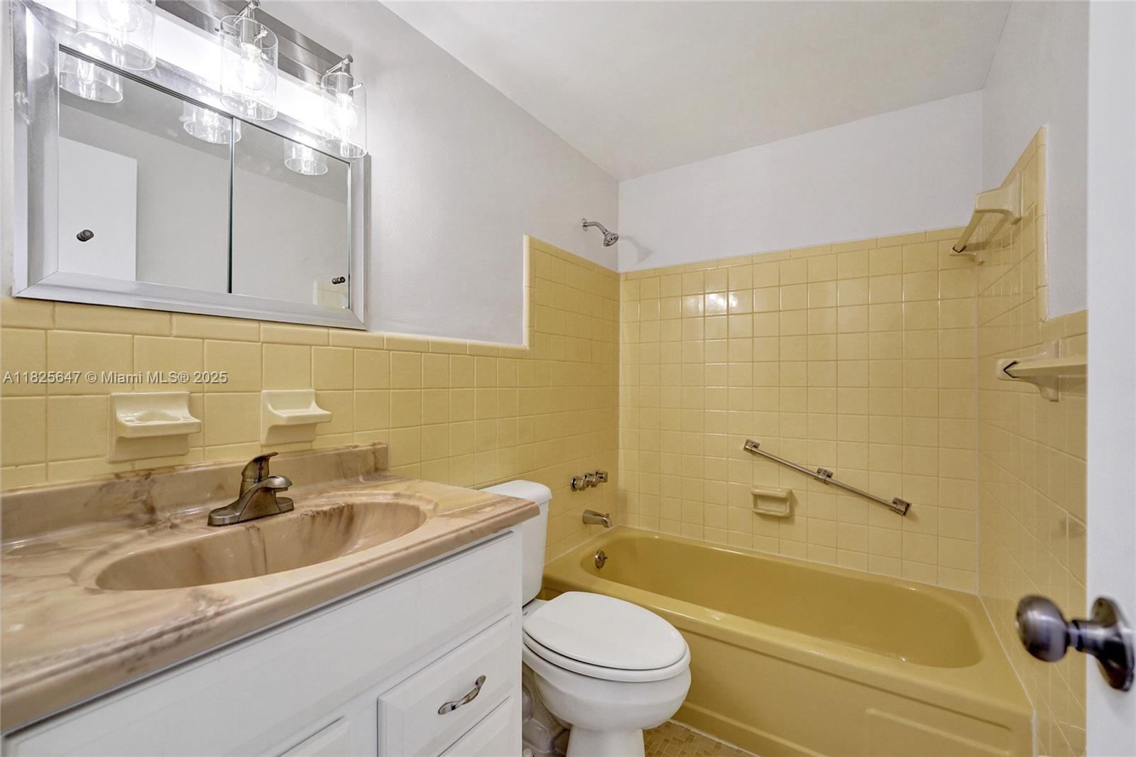 2106 NE 56th Ct #108, Fort Lauderdale, Florida image 32