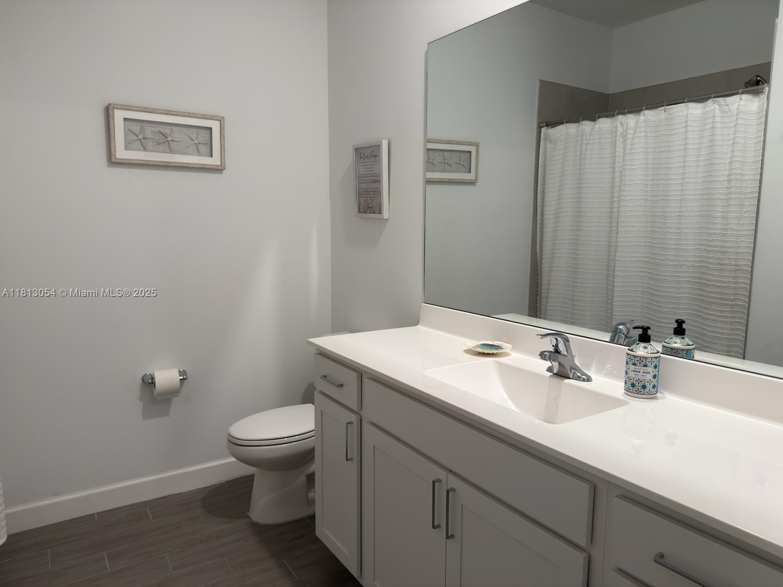 20441 NE 30th Ave #114-9, Aventura, Florida image 32