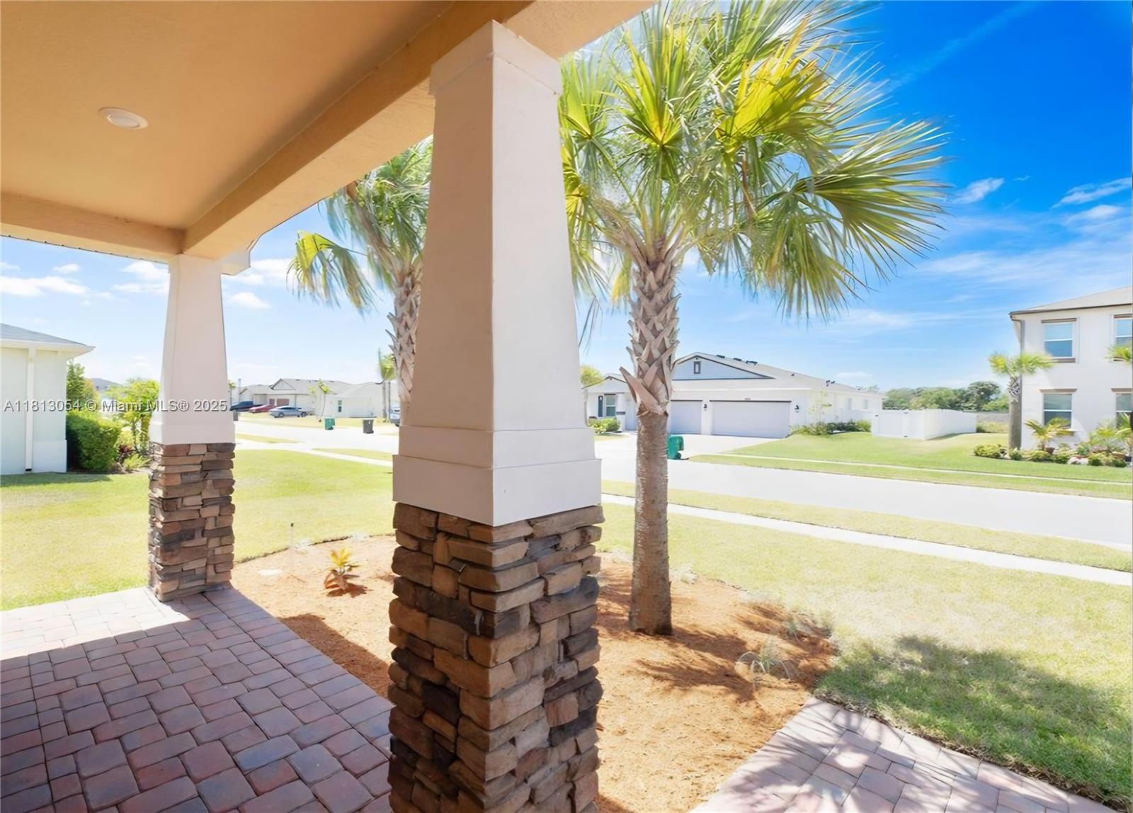 Residential, Port St. Lucie, Florida image 4