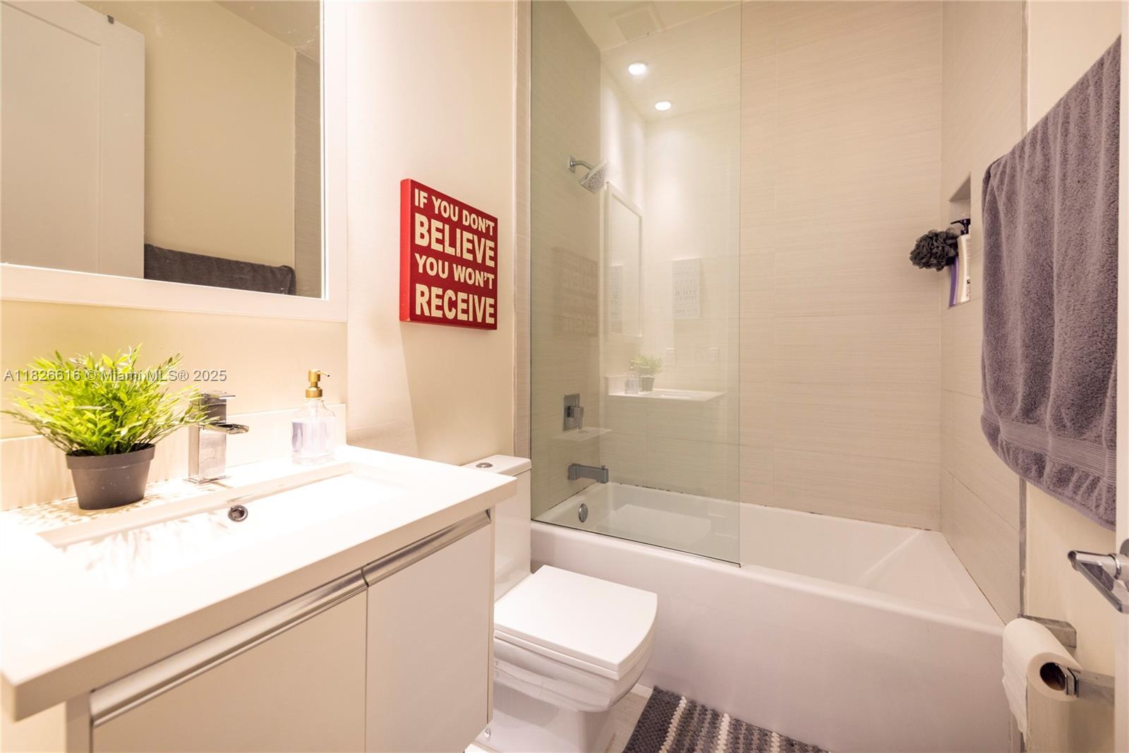 10260 NW 63rd Ter #208, Doral, Florida image 21