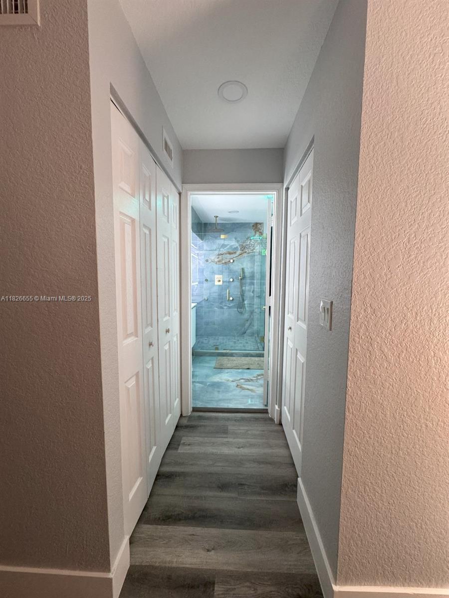 3891 Tree Top Dr, Weston, Florida image 14